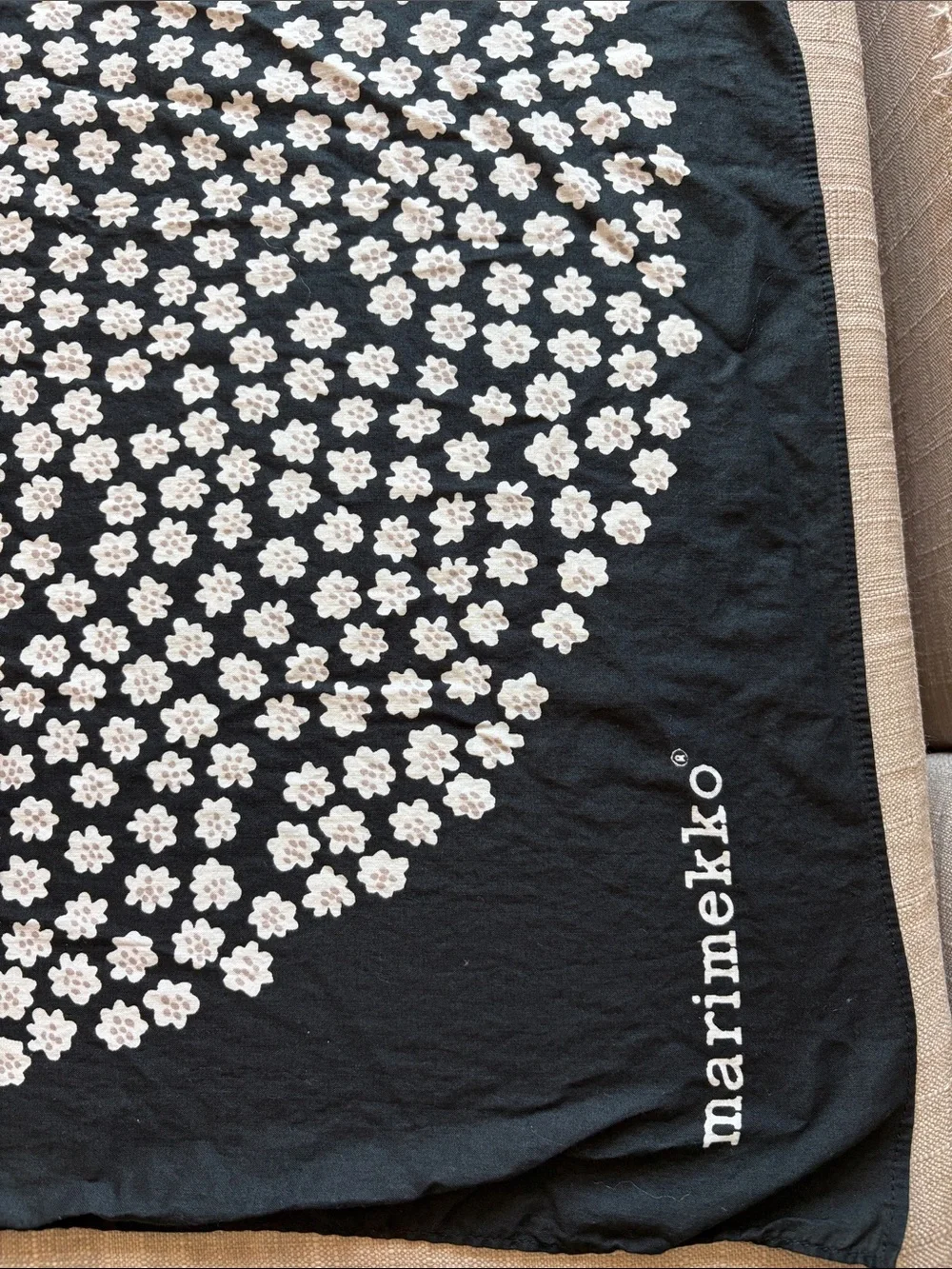 Marimekko Black and White Floral Circle Scarf